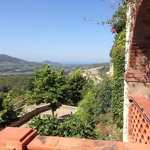 Appartement De Charme Avec Grande Terrasse Vue, Le Castellet (Var)