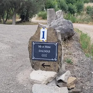Appartement Dans Maisonnette En Pierre, Le Castellet (Var)